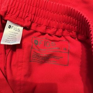 Winning Red Figs Yola Scrub Pants